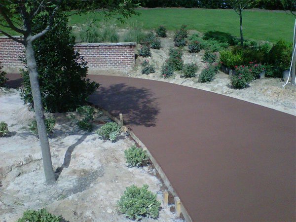 Private Residence- Color Concrete Driveway